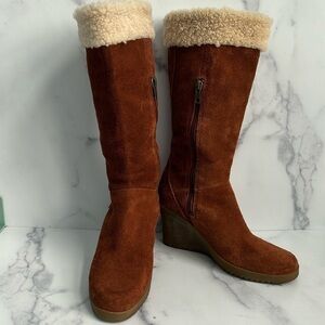 UGG Australia Felicity Suede Wedge Boots Brown Size 6